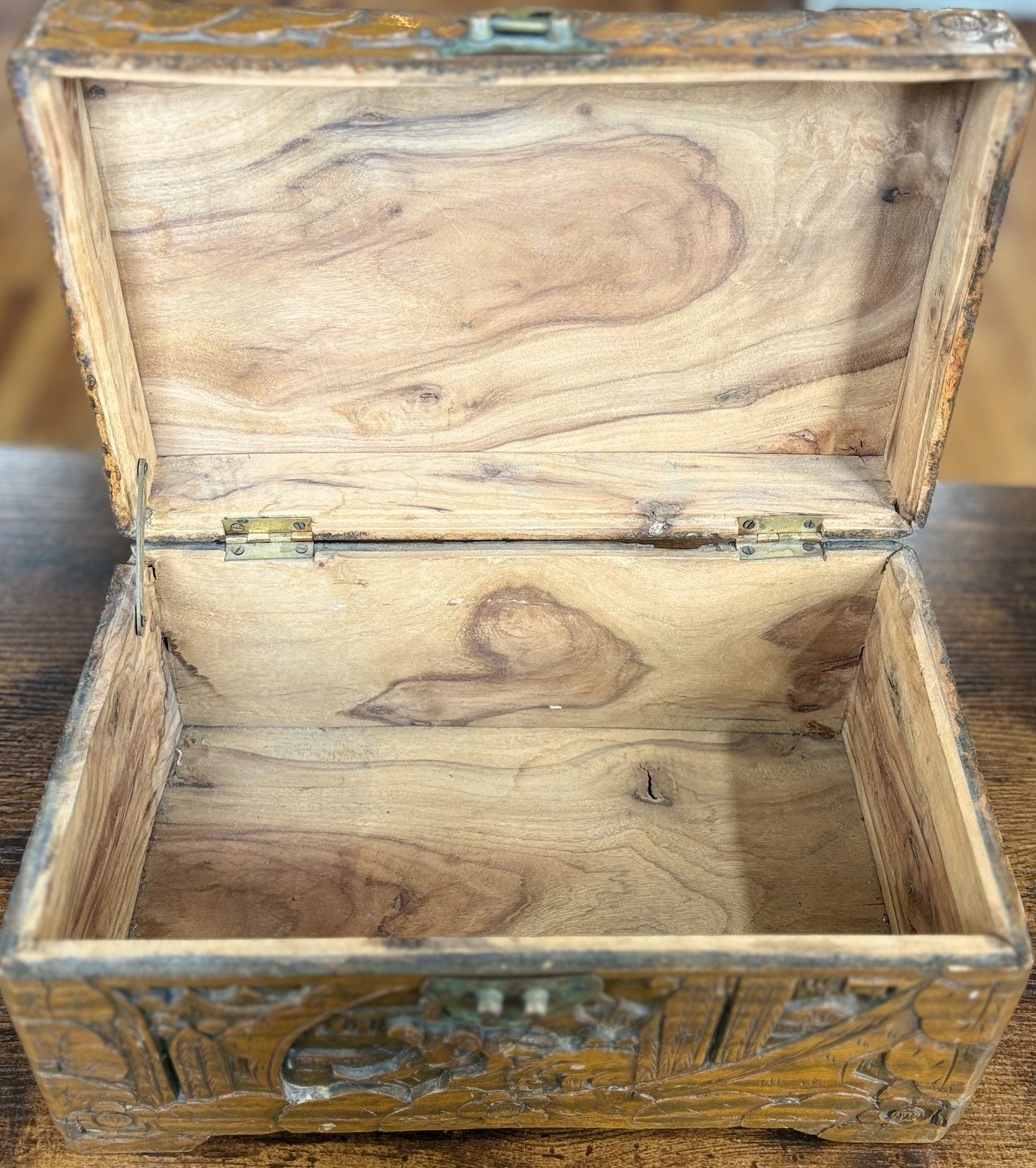 Vintage Chinese Hand-Carved Camphor Wood Jewelry Box with Brass Hardware - Mid-Century Chinese Carved Camphor Wood Trinket Box