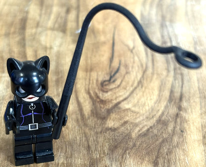 LEGO Minifigure Cat Woman Bat003 From Set 7779 With Whip Accessory - Rare LEGO Catwoman and Whip Accessory Pair&