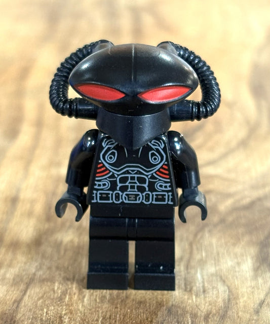LEGO Minifigure Black Manta SH0526 Aquaman Villain Figure - Rare LEGO Villian Black Manta Figure