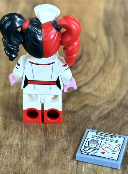 LEGO Minifigure Lot of Four Harley Quinn Batman Villain Set - Rare Lego Lot Four Harley Quinn Minifigs