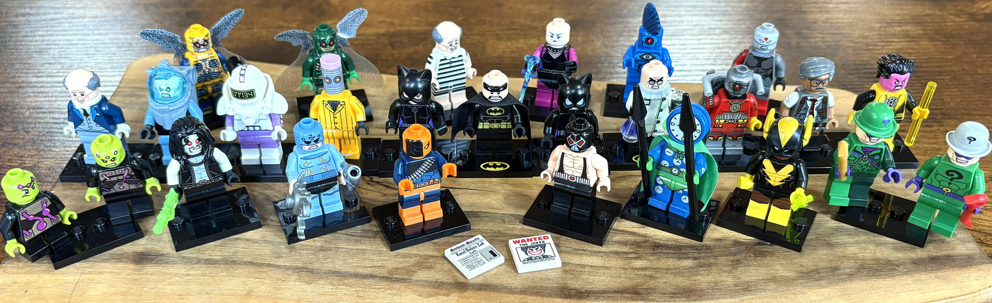 LEGO Batman Huge Lot of Over 20 Retired Figures - 27 Lego Batman Lot of Minifigs