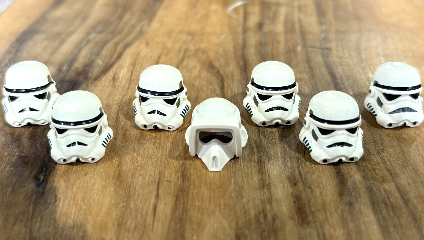 LEGO Minifigure Star Wars Lot of 7 Scout/Storm Troopers - Rare LEGO Star Wars Stormtrooper 7pc Lot