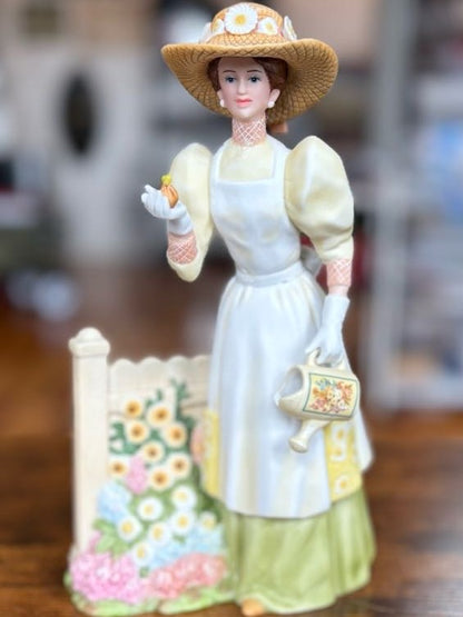 Lot of 8 Avon Figurines and 1 Accessory all Damaged - Large Lot of Avon Porcelain Figurines