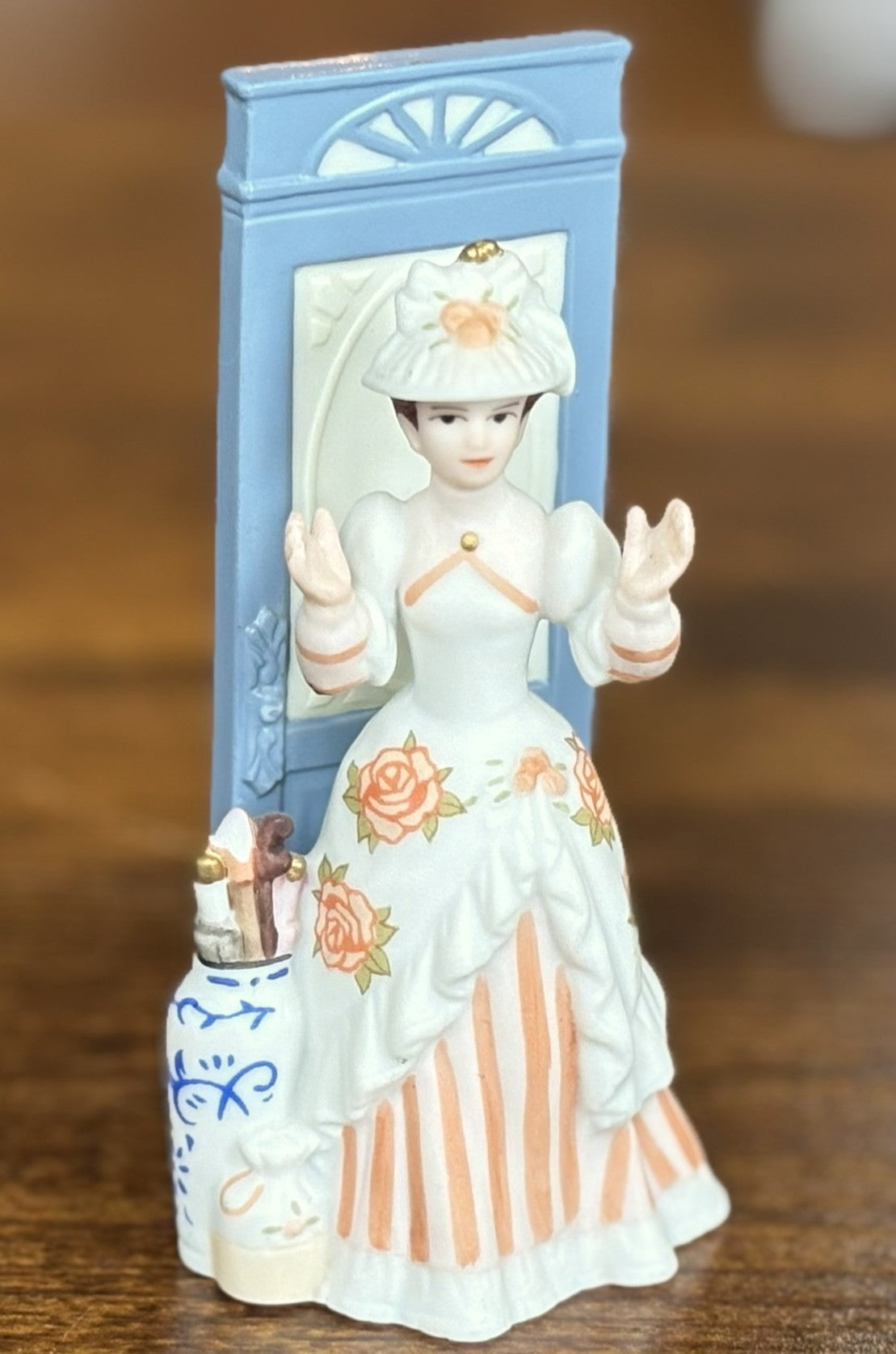 Lot of 5 Mini Avon Figurines and 3 Stands - Large Lot of Mini Avon Porcelain Figurines