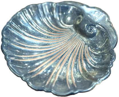 Vintage Shell-Themed Trinket Stamped with Lion Engraving - Beautiful Trinket Dish 3-Footed Silver Plate Sea Shell