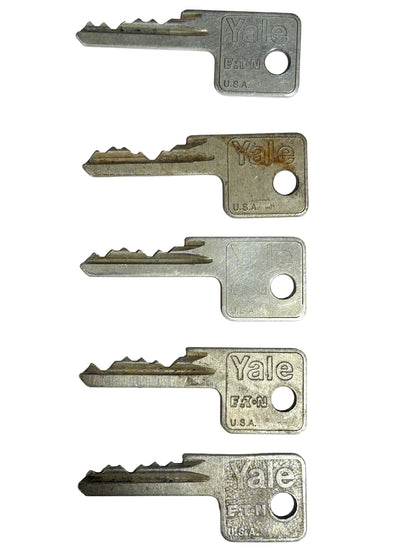 Vintage Yale & Eaton U.S.A. Flat/Wafer Lock Keys Lot of 5 - Authentic Vintage Lot of Five Vintage Yale & Eaton U.S.A. Keys