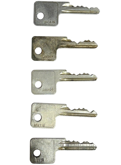 Vintage Yale & Eaton U.S.A. Flat/Wafer Lock Keys Lot of 5 - Authentic Vintage Lot of Five Vintage Yale & Eaton U.S.A. Keys