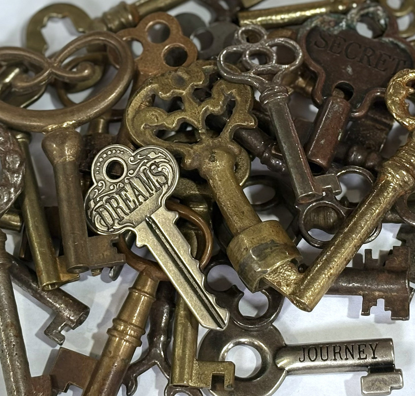 Vintage Antique Skeleton Keys Choose Your Style Numbered 1-19 - Decorative Metal Skeleton Keys for Jewelry & Crafts Pick Your Variant