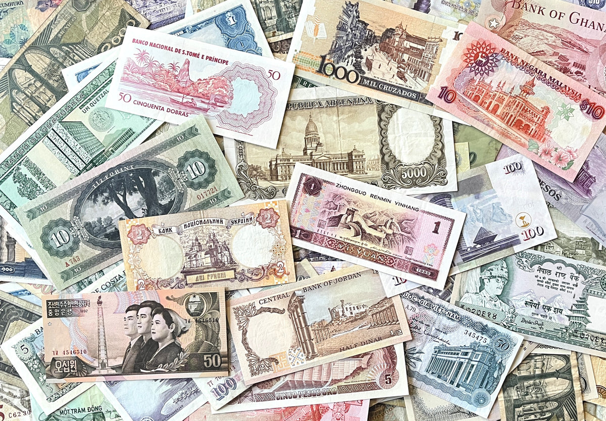 World Traveler Mystery Global Paper Currency Bundles - Famous Landscapes and Landmarks Mixed Global Banknote Lots
