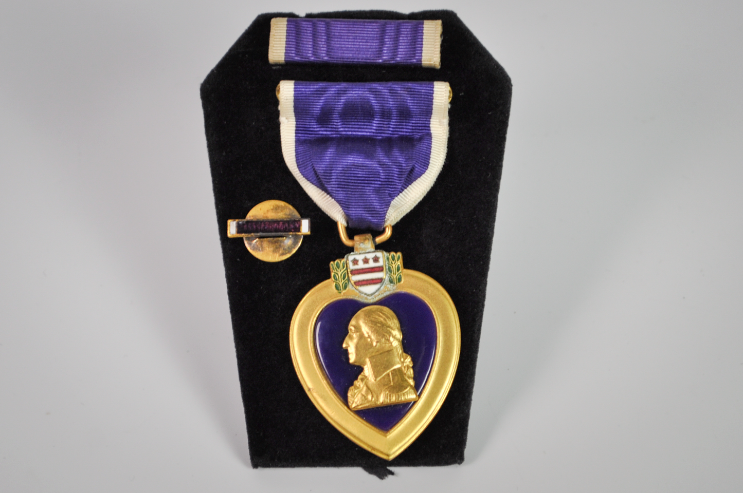 Authentic Purple Heart Medal In Box New Old Stock - NIB Unengraved Purple Heart Medallion