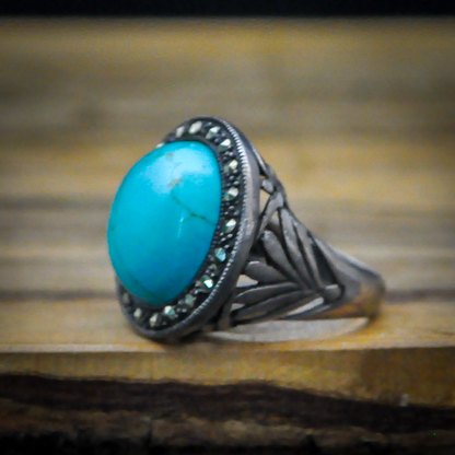 925 Sterling Silver Round Turquoise Cabochon Ring with Marcasite Accents, Sz 6.5 - Genuine Turquoise & Sterling Silver Marcasite Cocktail Ring