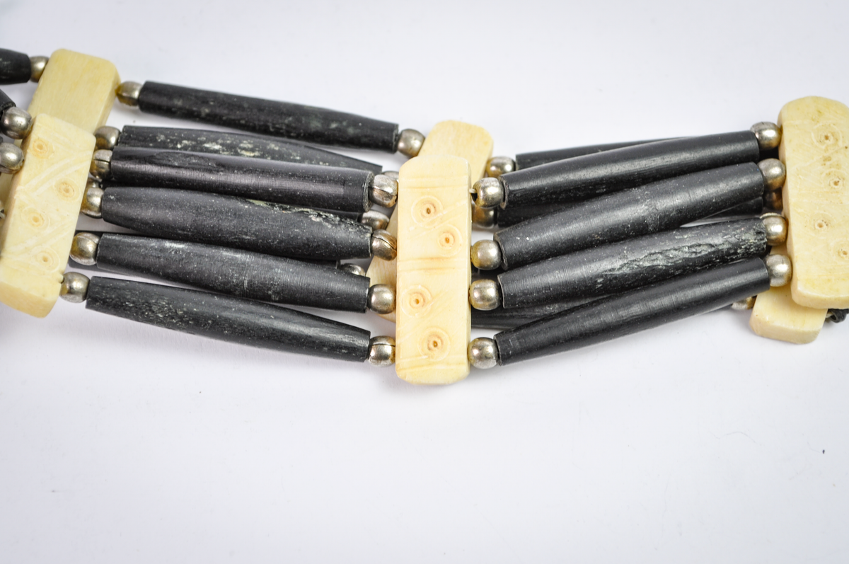 Native Rustic Edge Black & Cream Statement Choker | Carved Bone Choker