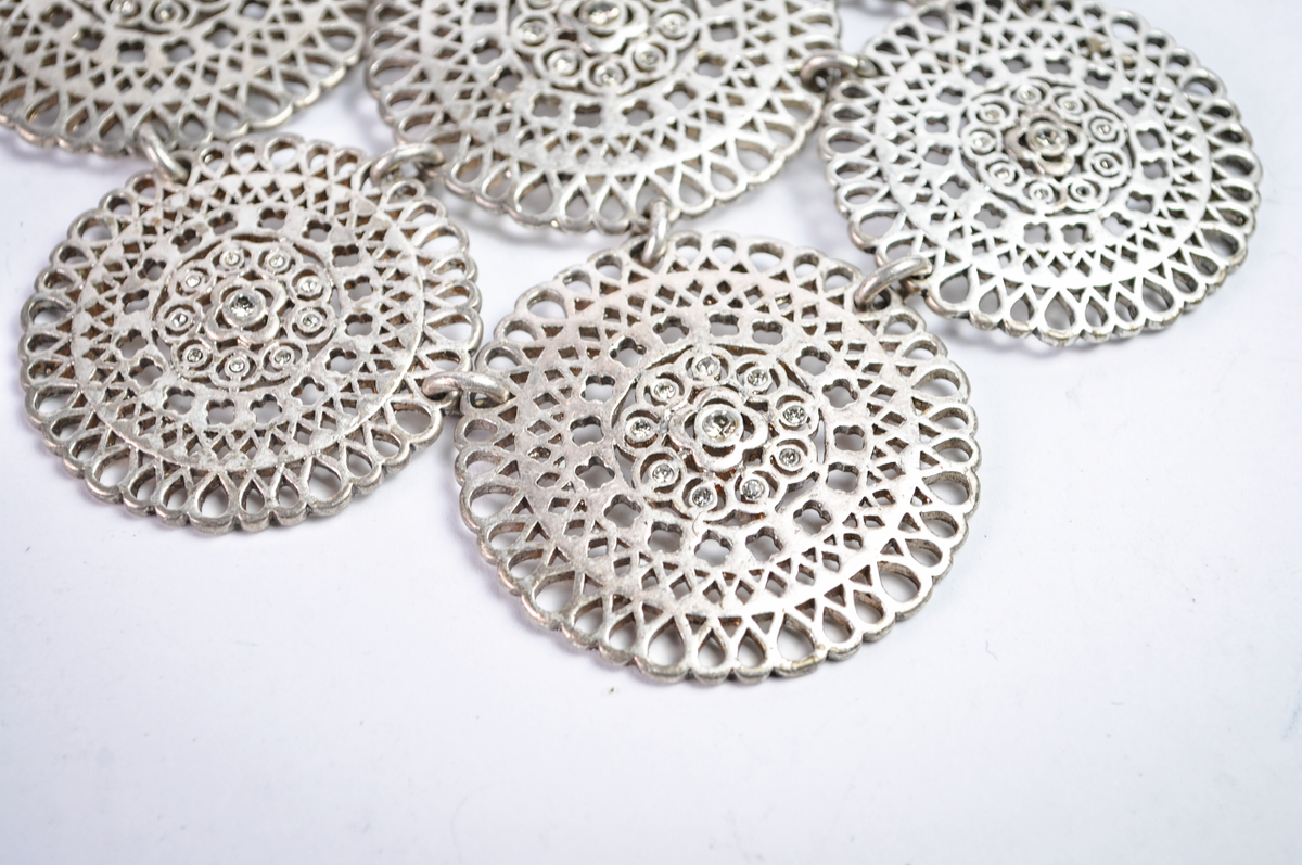 Retro Silver-Tone Floral Openwork Medallion Bib Necklace - 8 Inch Necklace