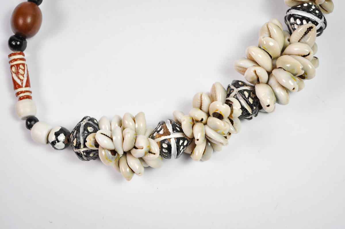 Stunning Cowrie Shell & Patterned Bead Statement Necklace
