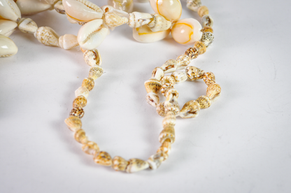 Shoreline Keepsake Vintage Cowrie & Seashell Lei Necklace