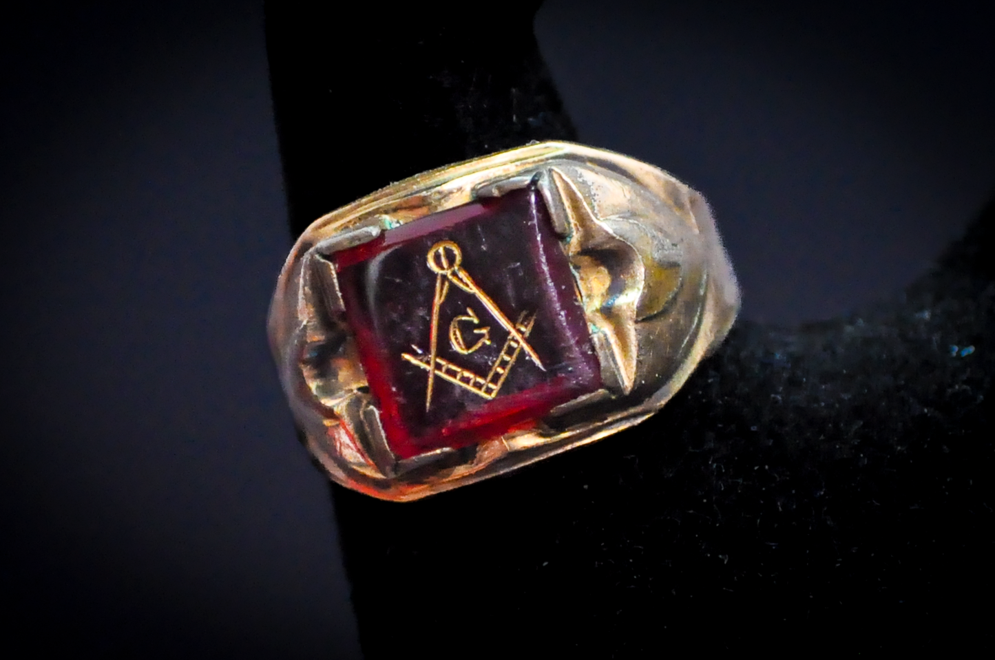 Antique 10 Karat Gold Filled Masonic Ruby Ring - Size 11.5 - Stamped and Tested 10Kt Gold Filled - Freemason Jewelry - Masonic Signet Ring