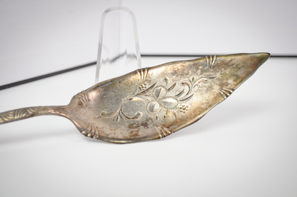 Vintage Towle Silversmiths Floral Engraved Pastry Server - Tested .900 Coin Silver - Ornate Design - Dinner Parties