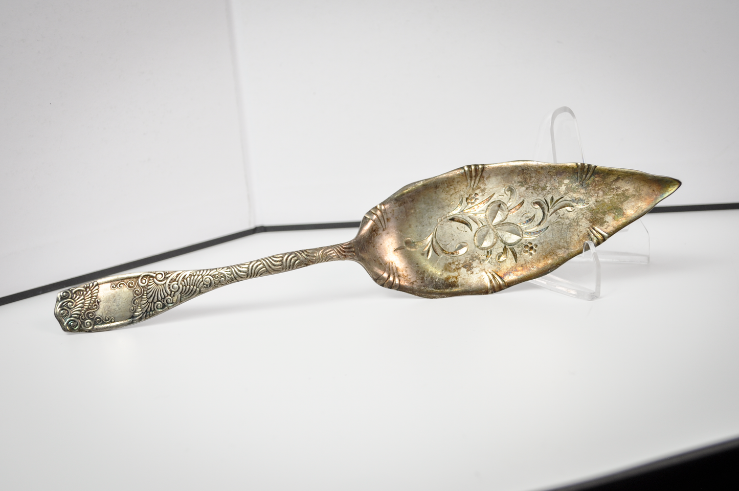 Vintage Towle Silversmiths Floral Engraved Pastry Server - Tested .900 Coin Silver - Ornate Design - Dinner Parties