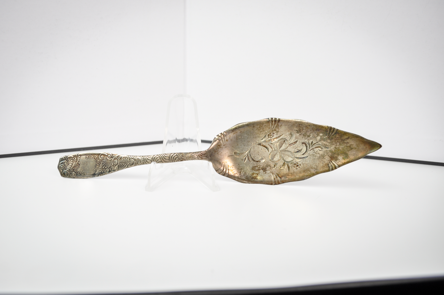 Vintage Towle Silversmiths Floral Engraved Pastry Server - Tested .900 Coin Silver - Ornate Design - Dinner Parties