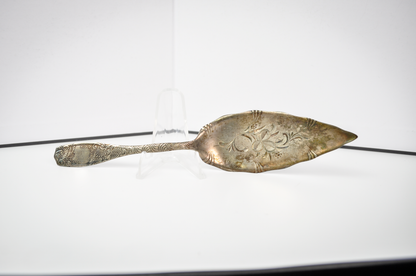 Vintage Towle Silversmiths Floral Engraved Pastry Server - Tested .900 Coin Silver - Ornate Design - Dinner Parties