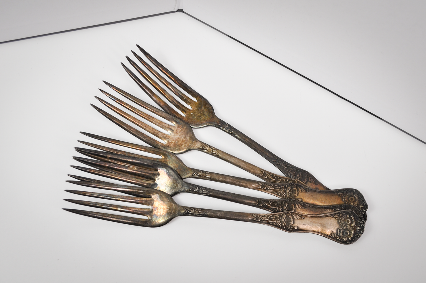 Set of 5 Antique Rogers Silver Apple Blossom Forks - Décor & Collections - Silver Forks - Floral Pattern 1906