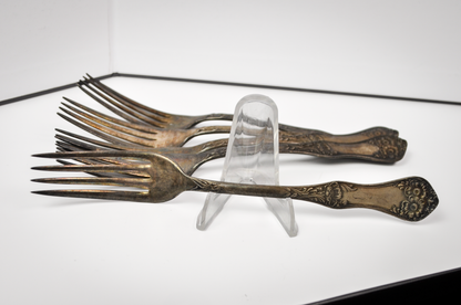 Set of 5 Antique Rogers Silver Apple Blossom Forks - Décor & Collections - Silver Forks - Floral Pattern 1906