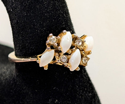 Elegant 1960s Uncas Gold Toned Opal and Rhinestone Ring - Size 7 - Vintage U Arrow Hallmark Faux Opal Inlayed Cocktail Ring