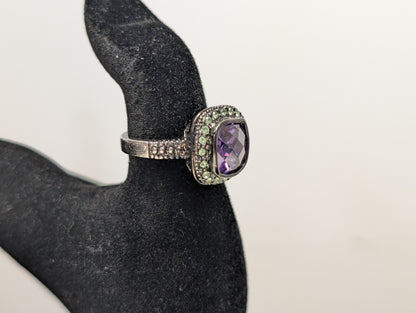 Incredibly Detailed Green Sapphire & Amethyst Ring - Size 7 - Heart Cutout Dome