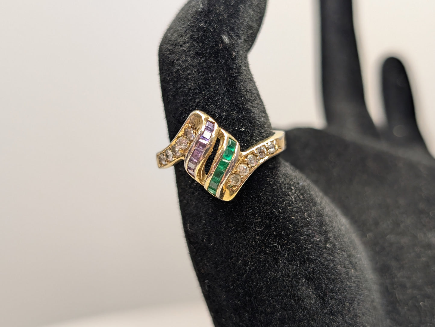 Scarce Roman Amethyst & Emerald Striped Ring - Size 8 - Coiled Ring Design