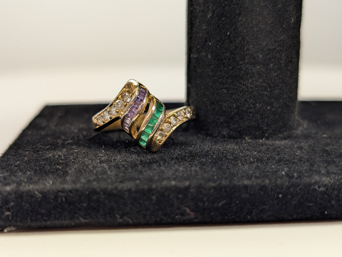 Scarce Roman Amethyst & Emerald Striped Ring - Size 8 - Coiled Ring Design