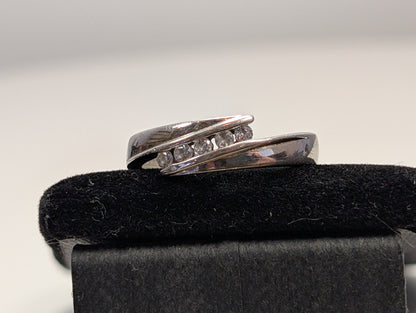 Scarce Sterling Silver Crossover Ring - Size 7.5 - Stamped and Tested Sterling Silver - Sterling Bypass Ring