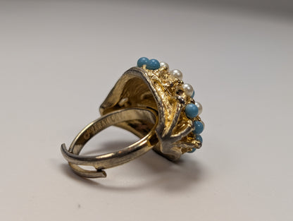 Vintage 1968 Sarah Coventry Ocean Star Ring - Size 4 - Turquoise Faux Pearl Sarah Coventry Ring