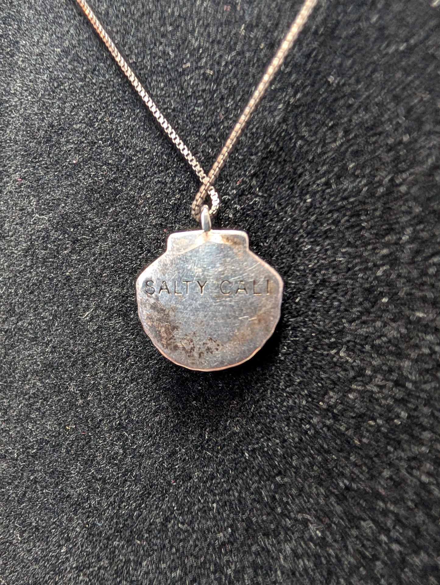 Sterling Silver Salty Cali Clamshell Necklace - 18 Inches - Stamped and Tested Sterling Silver - Seashell Jewelry