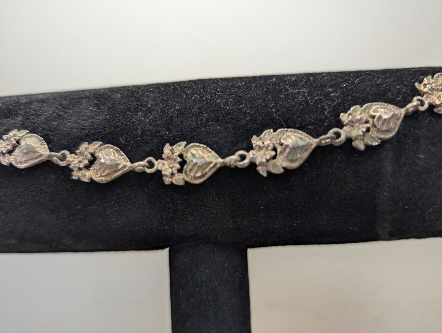 Sterling Silver Floral Heart Bracelet - 7.5 Inches - Stamped and Tested Sterling Silver - Very Old Bracelet