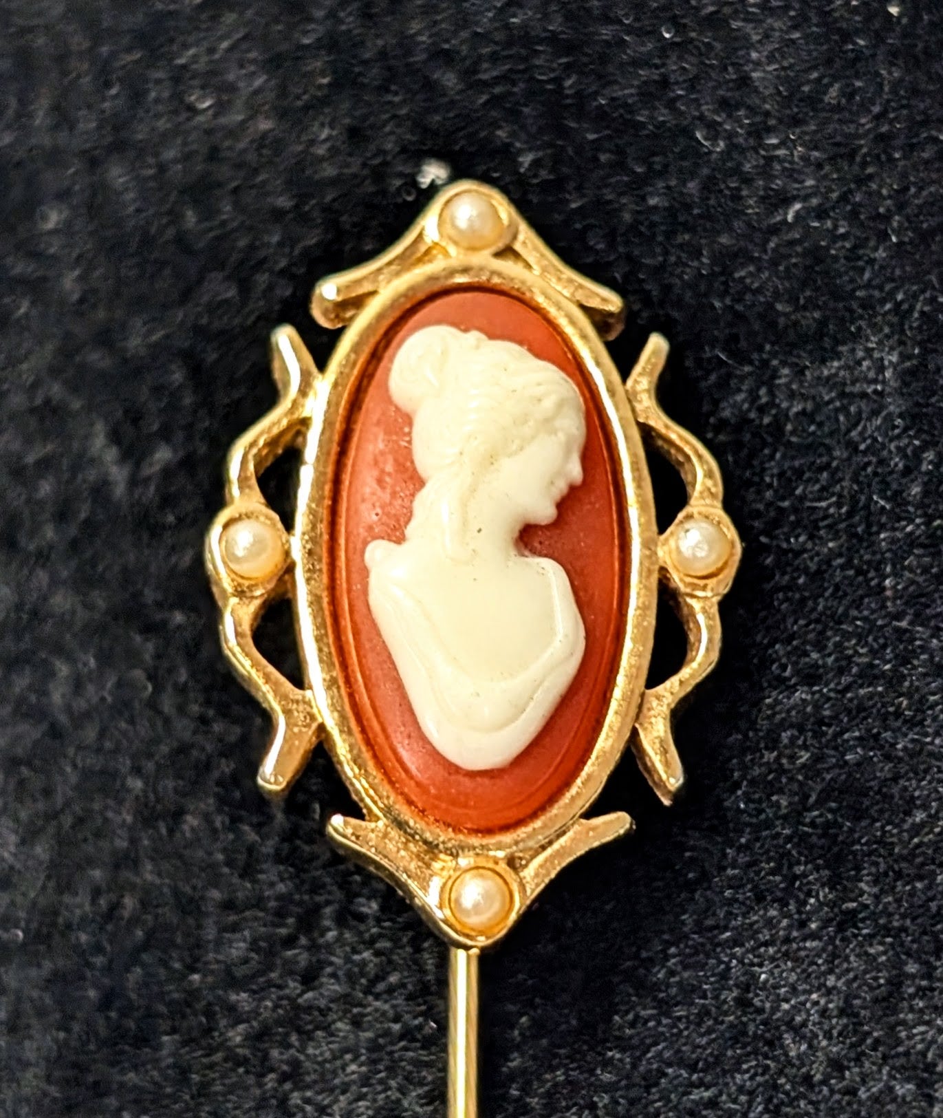 Elegant 1978 Avon Faux Cameo Stick Pin - Choice With or Without Original Box - Vintage 1970s Avon Goldtone Cameo Hat Stick Pin