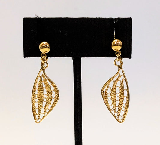 Whimsical Trifari Goldtone Filigree Butterfly Wing Clip-On Earrings - Vintage Elegant Trifari Signed Butterfly Gold Filigree Earrings