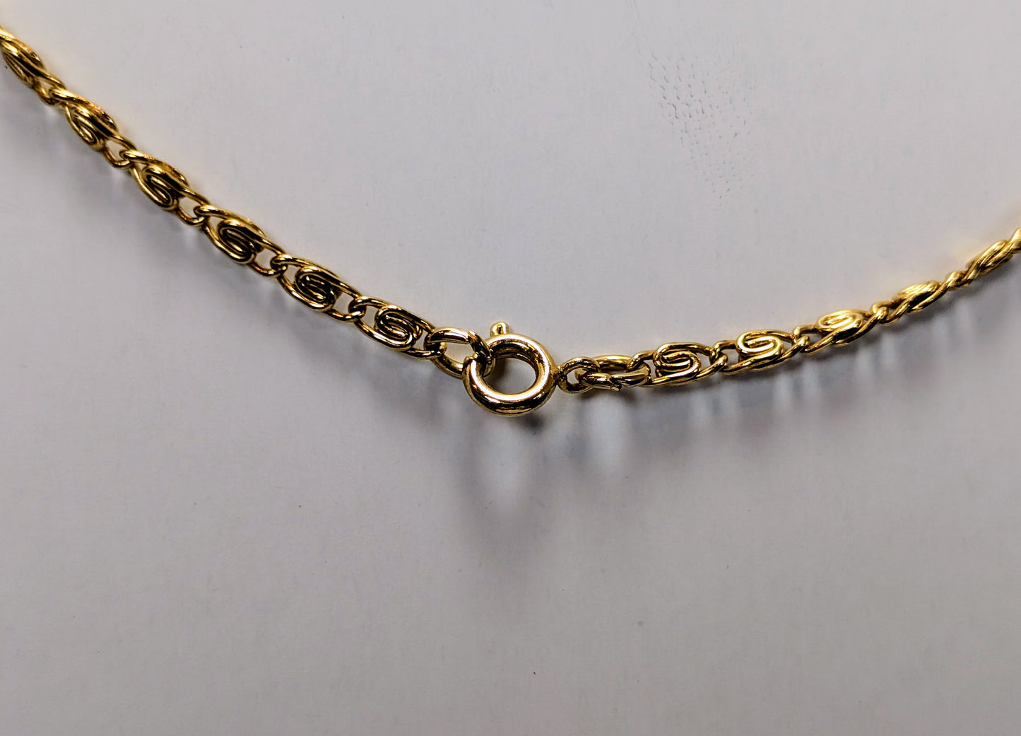 Cute 1970s Avon Gold Toned Flopsy Bunny Pendant Choker Necklace - 15" Length - Vintage 1976 Avon Articulated Bunny Ears Goldtone Necklace