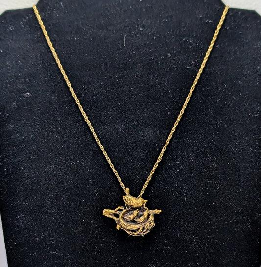 Beautiful Anson Pewter Gold Toned Mother and Baby Birds Nest Pendant Necklace - 18" Length - Vintage Anson Pewter Mother's Day Bird Necklace
