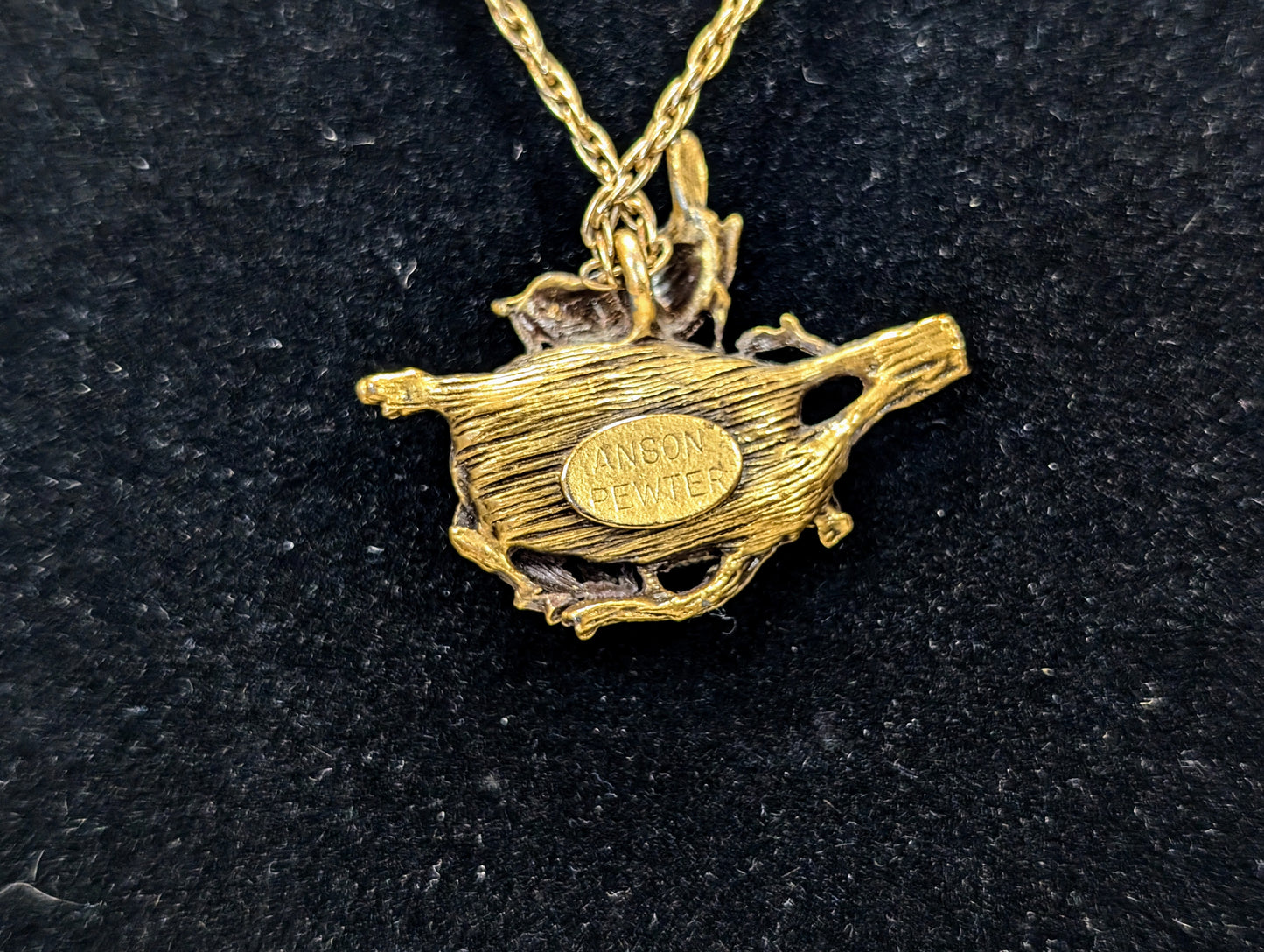 Beautiful Anson Pewter Gold Toned Mother and Baby Birds Nest Pendant Necklace - 18" Length - Vintage Anson Pewter Mother's Day Bird Necklace
