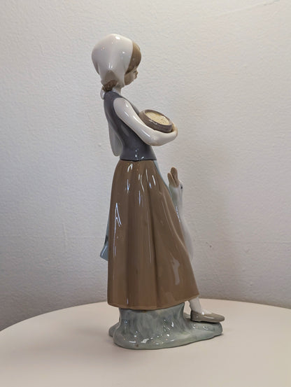 LLADRO  Girl With Duck - Children With Animals Collection 9 1/2" 1052 Glossy Statue - Like New - No Box