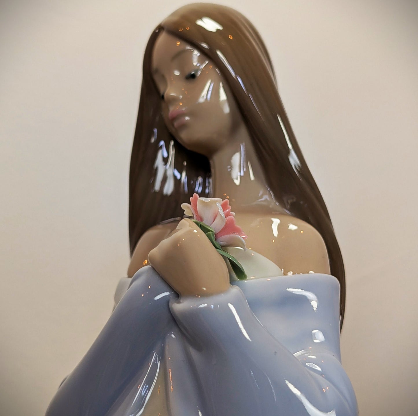 NAO By LLADRO Floral Beauty Glossy Porcelain Figurine - Women with Flowers Collection - Like New- No Box