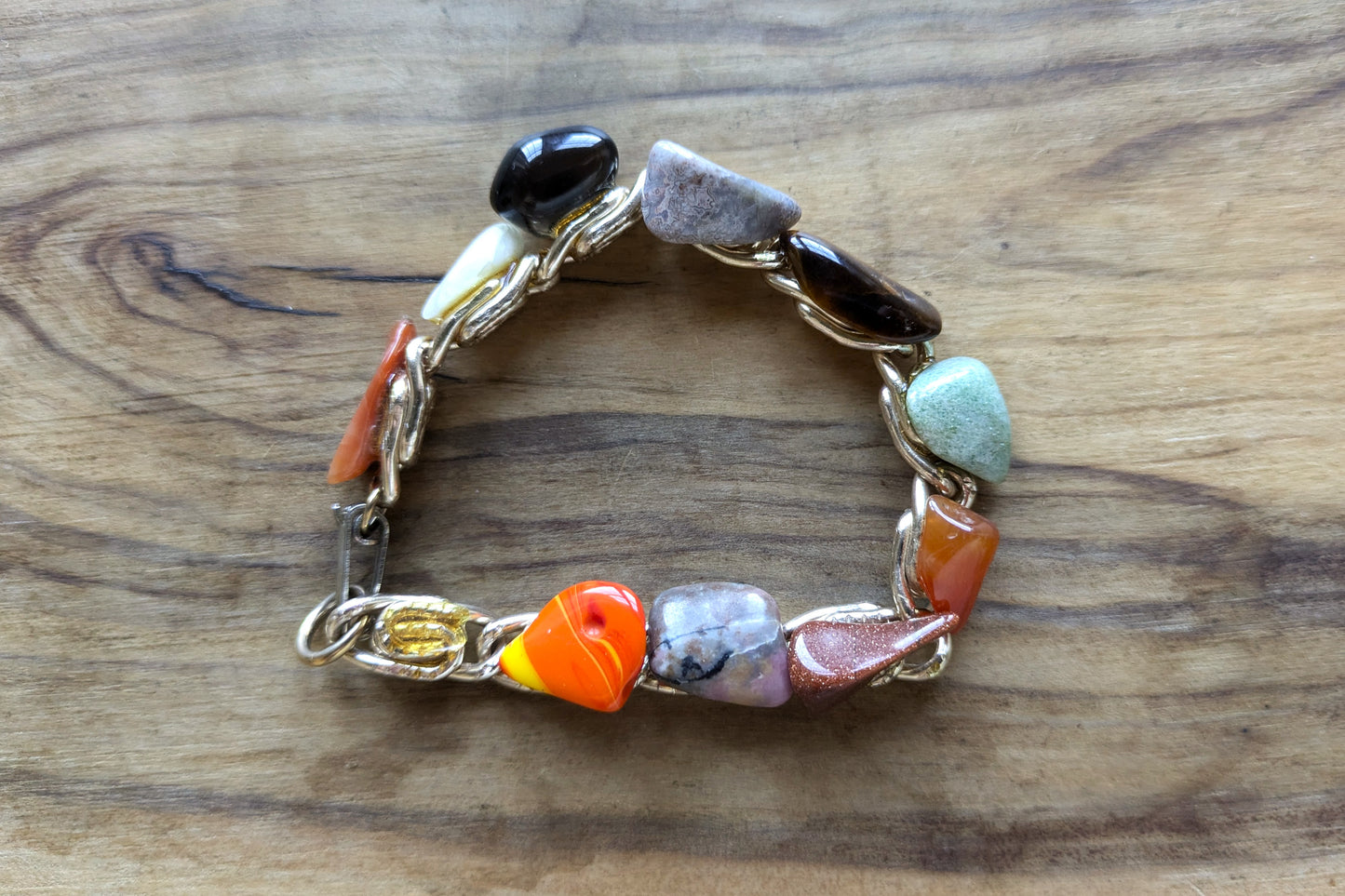 Vintage Polished Rock Chip Bracelet - 7.5 Inches - Semi precious Stone Bracelet - Missing One Stone