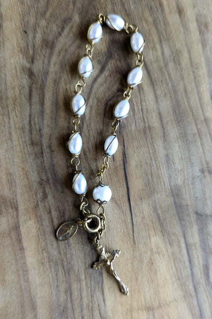 Pearl Wire Wrapped Rosary Bracelet - 8 Inches - Virgin Mary and Cross - Vintage INRI