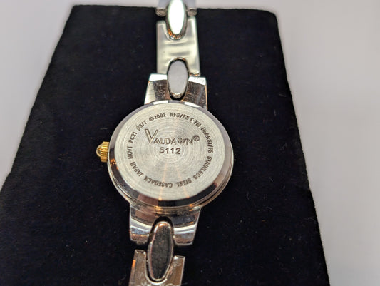 Vintage Valdawn Betty Boop Watch - 7 Inches - 2002 - Silver and Gold Tone Link Style Watch - Working!