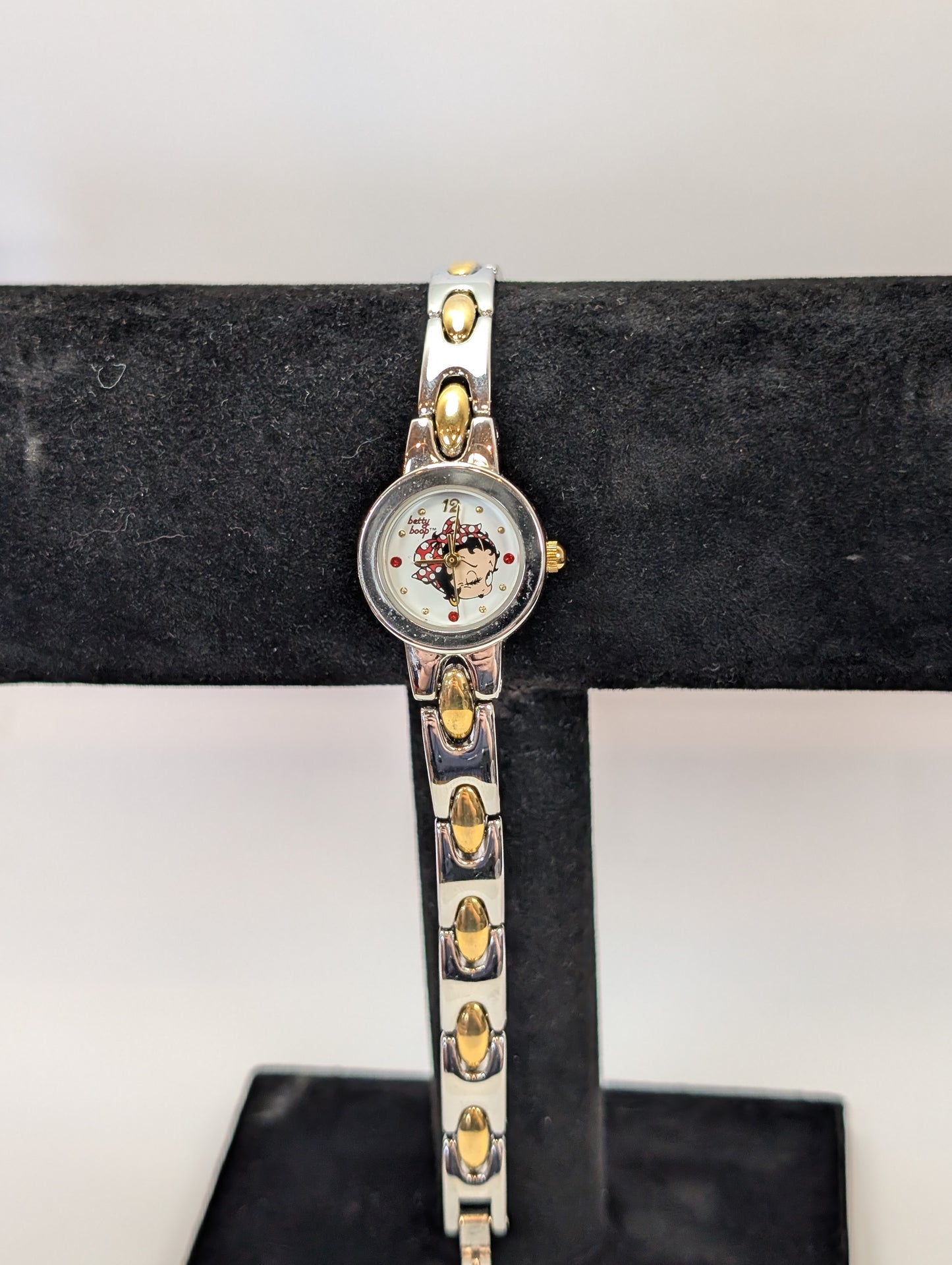 Vintage Valdawn Betty Boop Watch - 7 Inches - 2002 - Silver and Gold Tone Link Style Watch - Working!