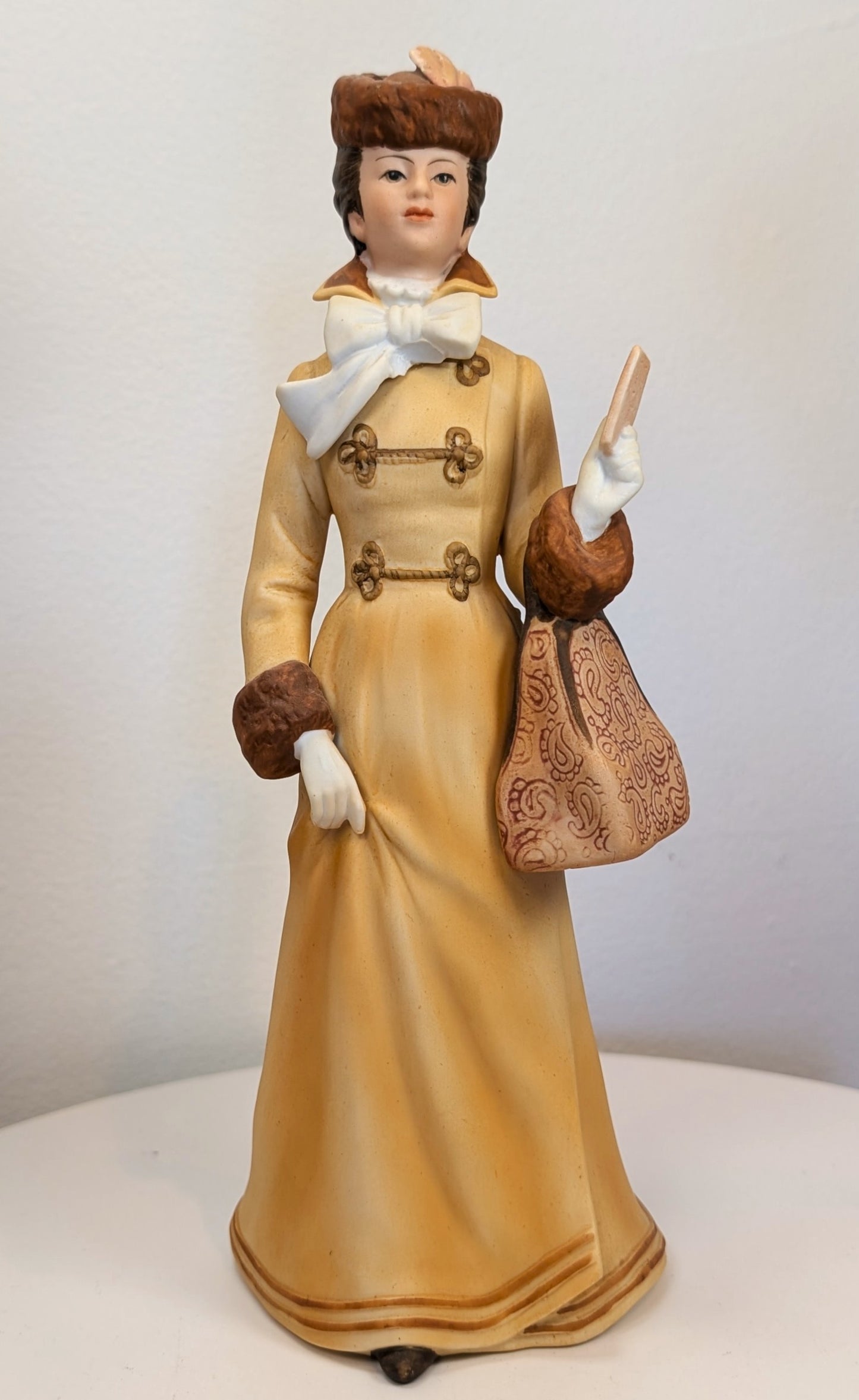1981 Avon Mrs. Albee Award Porcelain Figurine - Earlier Year - Like New, No Box - Avon Presidents Club Award 1981