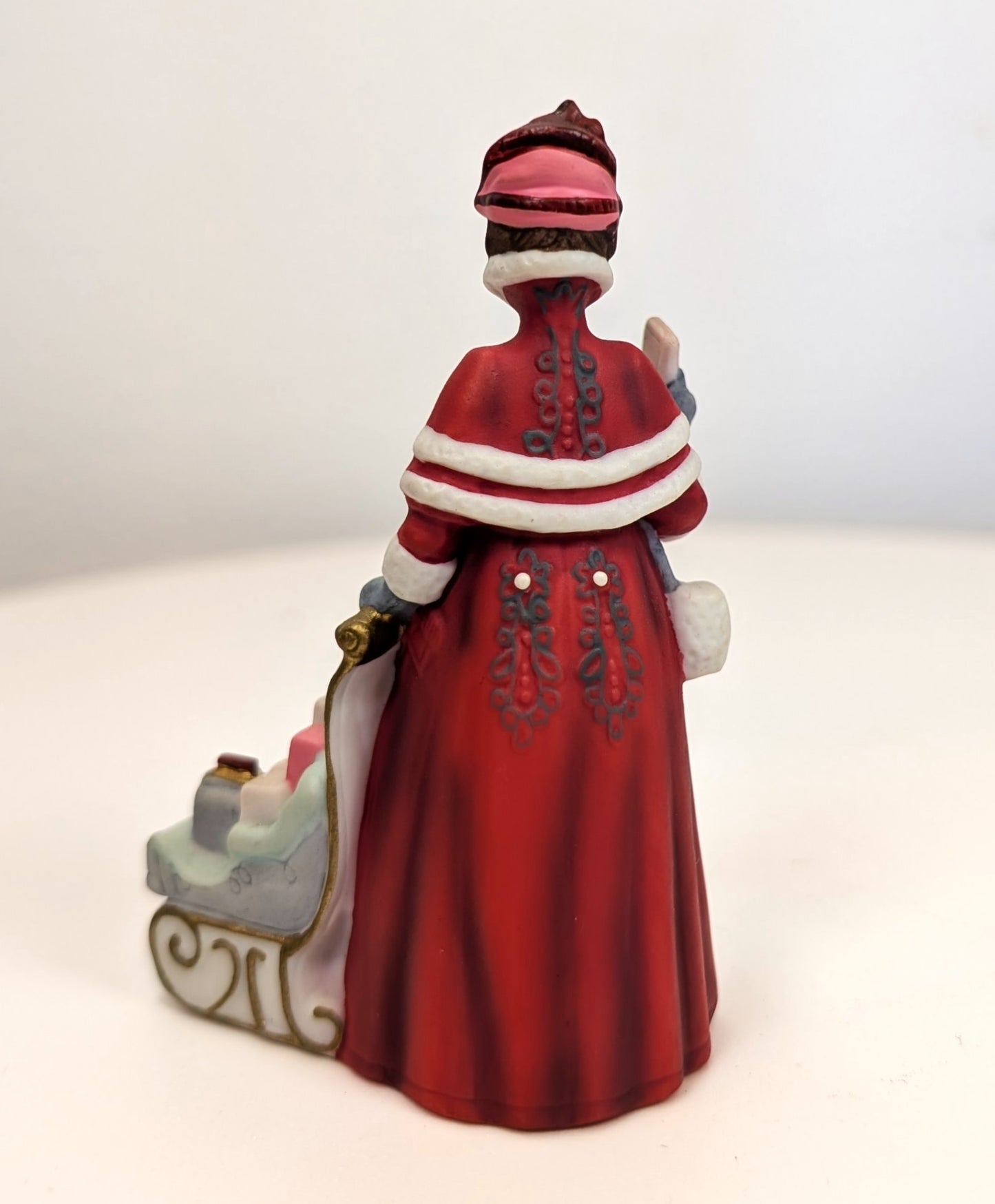1989 Avon Mrs. Albee Award MINI Porcelain Figurine - 3.25", No Dome - Like New, No Box - Avon Presidents Club Miniature Award 1989