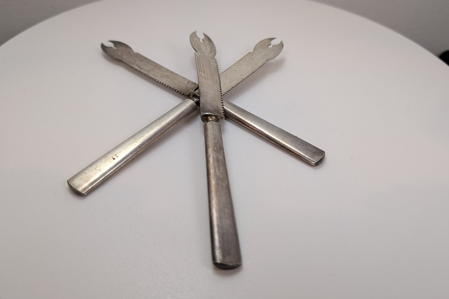 Set of 3 Rogers Bros Lobster/Seafood Knives - Silverplated - Unique Silverware - Niche Silverware