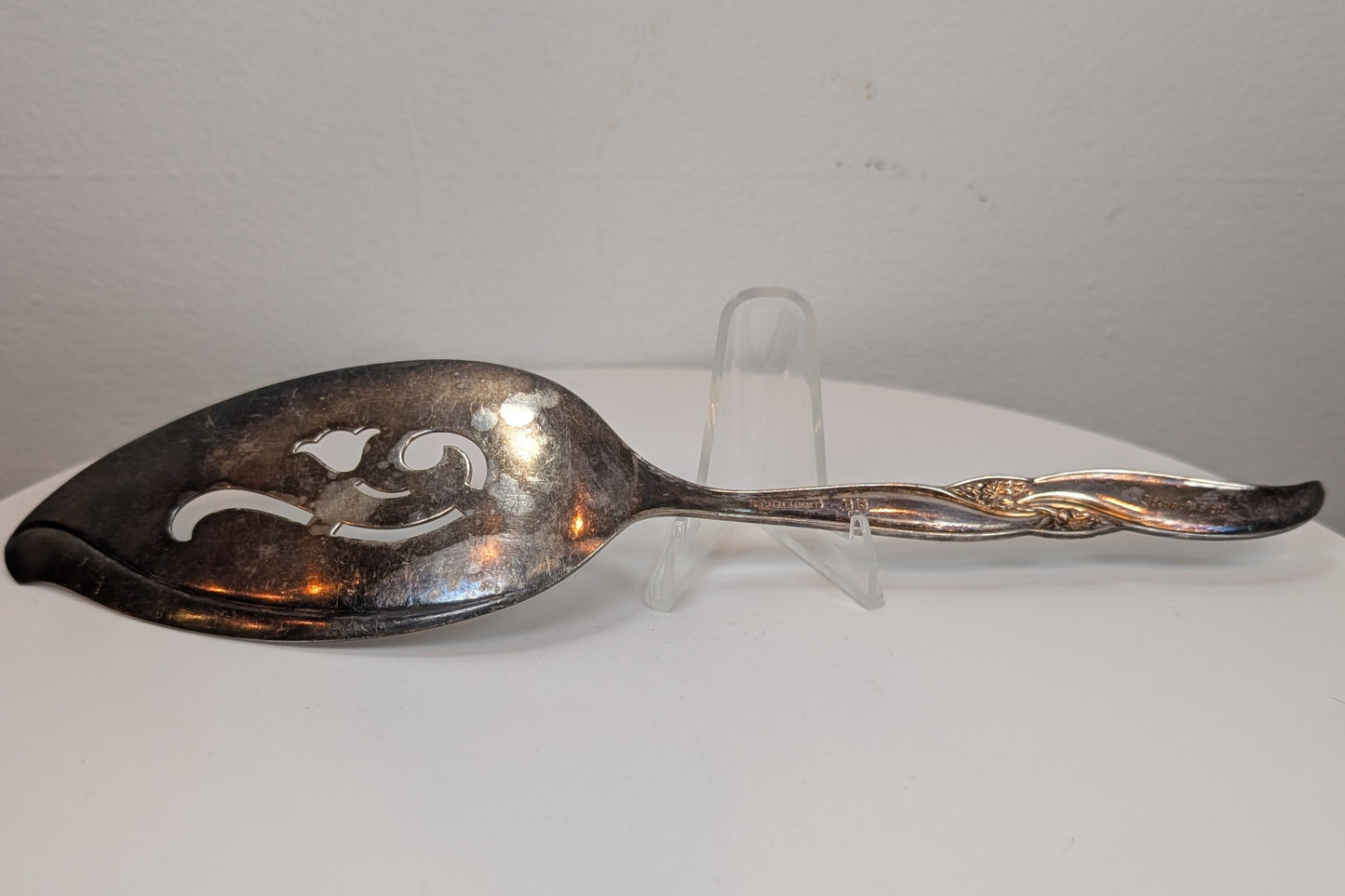 1955 Hope Chest Silver Wind Pastry Server - Silverplated - Floral Design - Well Detailed - Large Antique