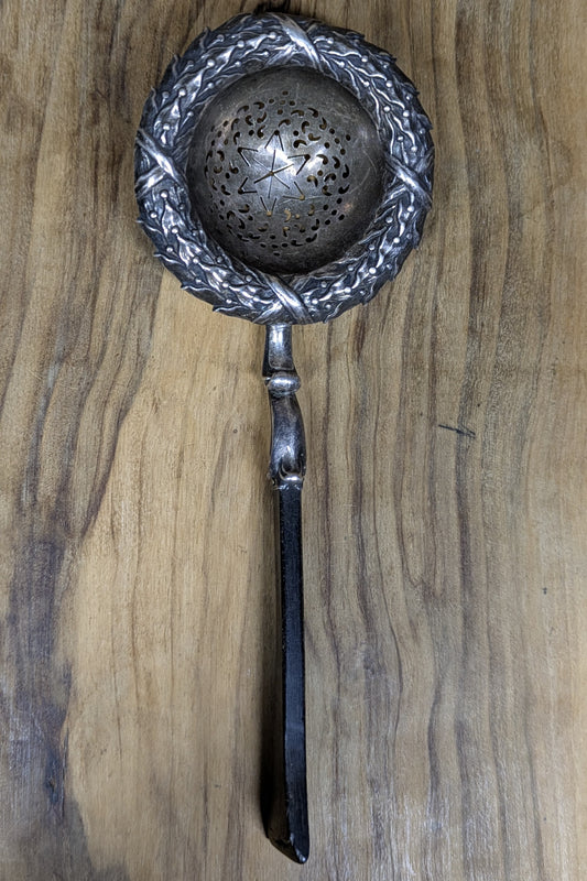 Sterling Silver Wreathed Star Tea Infuser with Wood Handle - Stamped and Tested Sterling Silver - Unique Sterling Tea Infuser